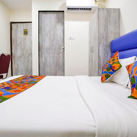Fabexpress Good Luck Residency - Nr Nesco Exhibition Center Hotel Mumbai Exterior photo